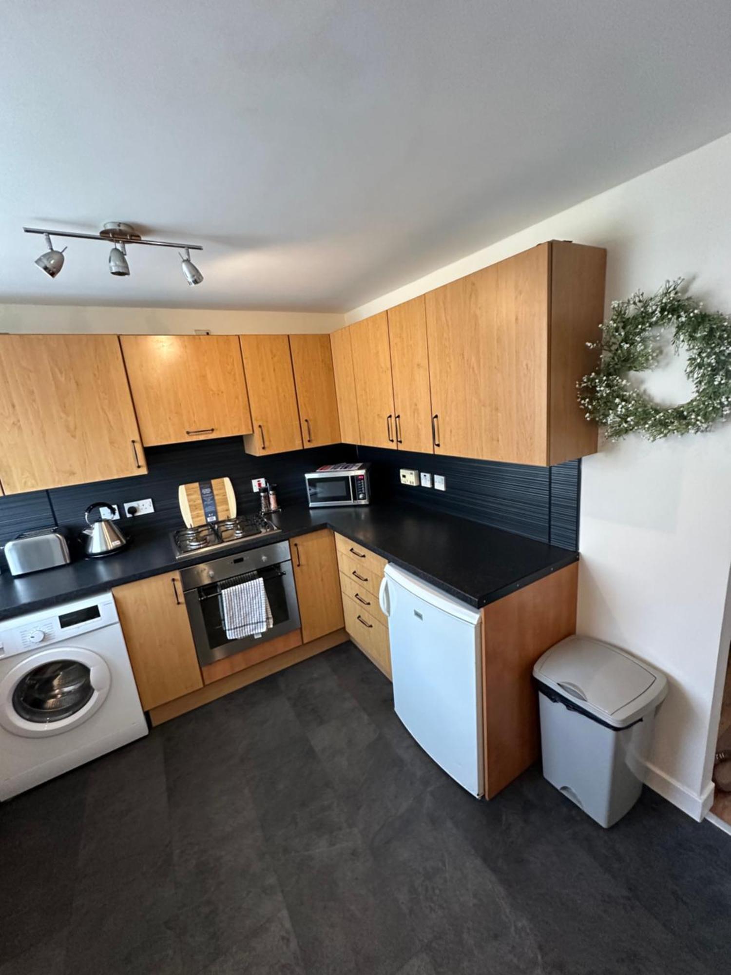Dalneigh Spacious 3 Bedroom Flat Close To City Center מראה חיצוני תמונה